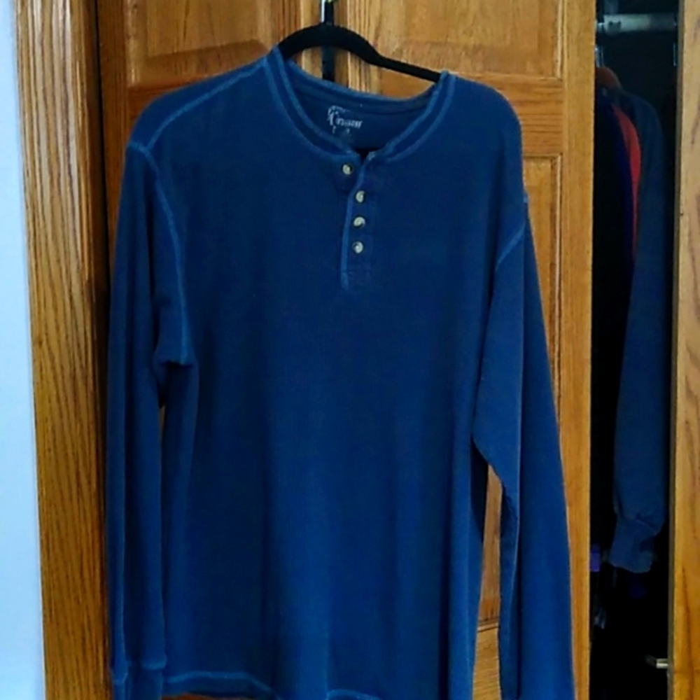 Man's thermal t-shirt